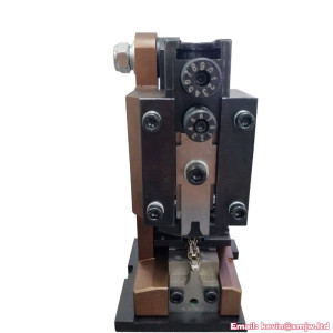 Customized End Feed Vertical Terminal Crimping OTP Mould